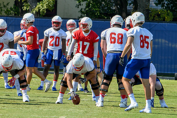 Austin Upshaw Calls Audible